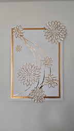 Solas Blooming Gold 3-teiliges Struktur-Gessorahmenbild in Weiss und Gold mit plastischen Blüten und Blattgold