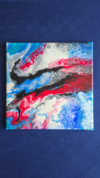 Quadratisches abstraktes Leinwandbild mit fliessenden roten, blauen, schwarzen, weissen und grauen Farbflächen und feinen Zellstrukturen.