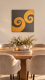 Quadratisches Leinwandbild mit warmgrauem Hintergrund und zwei grossen, plastisch strukturierten goldenen Spiralen.