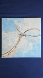 Quadratisches abstraktes Acryl-Leinwandbild in Hellblau, Creme und Beige mit feinen geschwungenen braunen Linien.