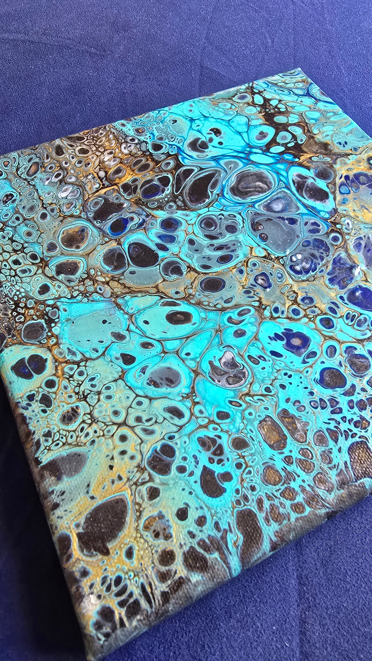 Solas Ocean Mosaic 5-teiliges abstraktes Acryl-Wandbild auf Leinwand in Türkis, Blau, Gold, Schwarz und Weiss