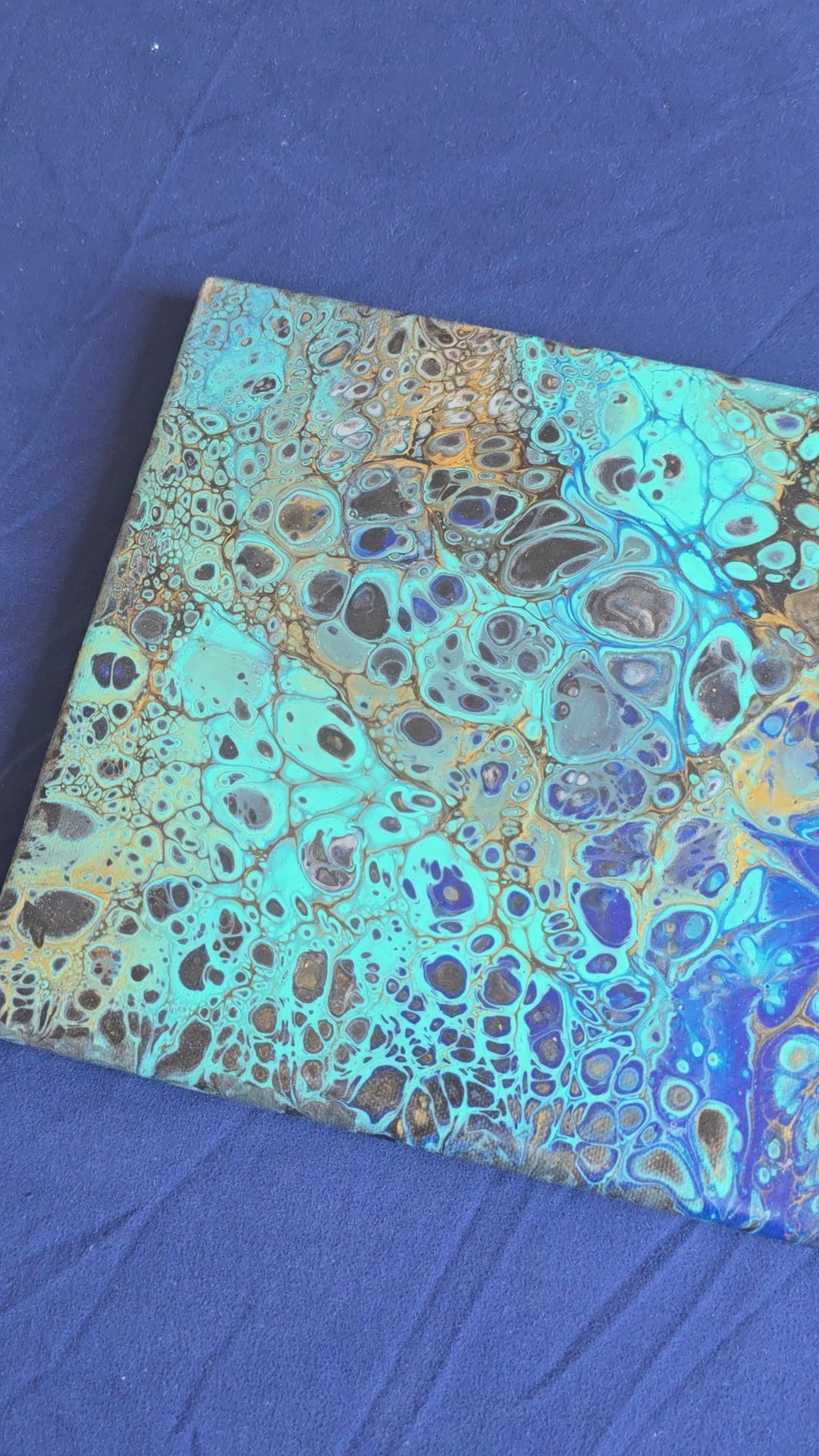 Solas Ocean Mosaic 5-teiliges abstraktes Acryl-Wandbild auf Leinwand in Türkis, Blau, Gold, Schwarz und Weiss